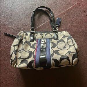 Medium coach purse